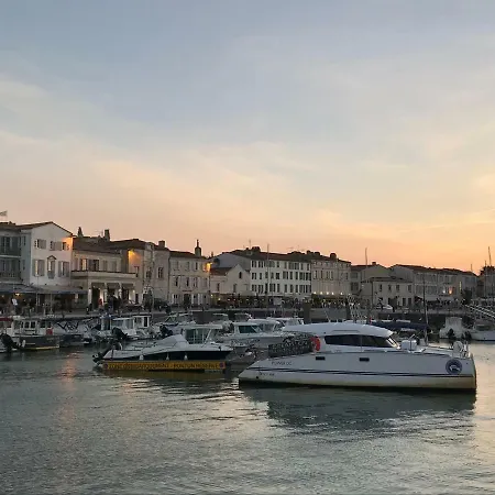 Apartment Ne Le Dis A Personne Saint-Martin-de-Re